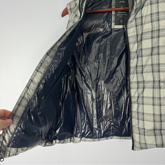 Gap outdoor edition down puffer vest - Picture 6 of 6